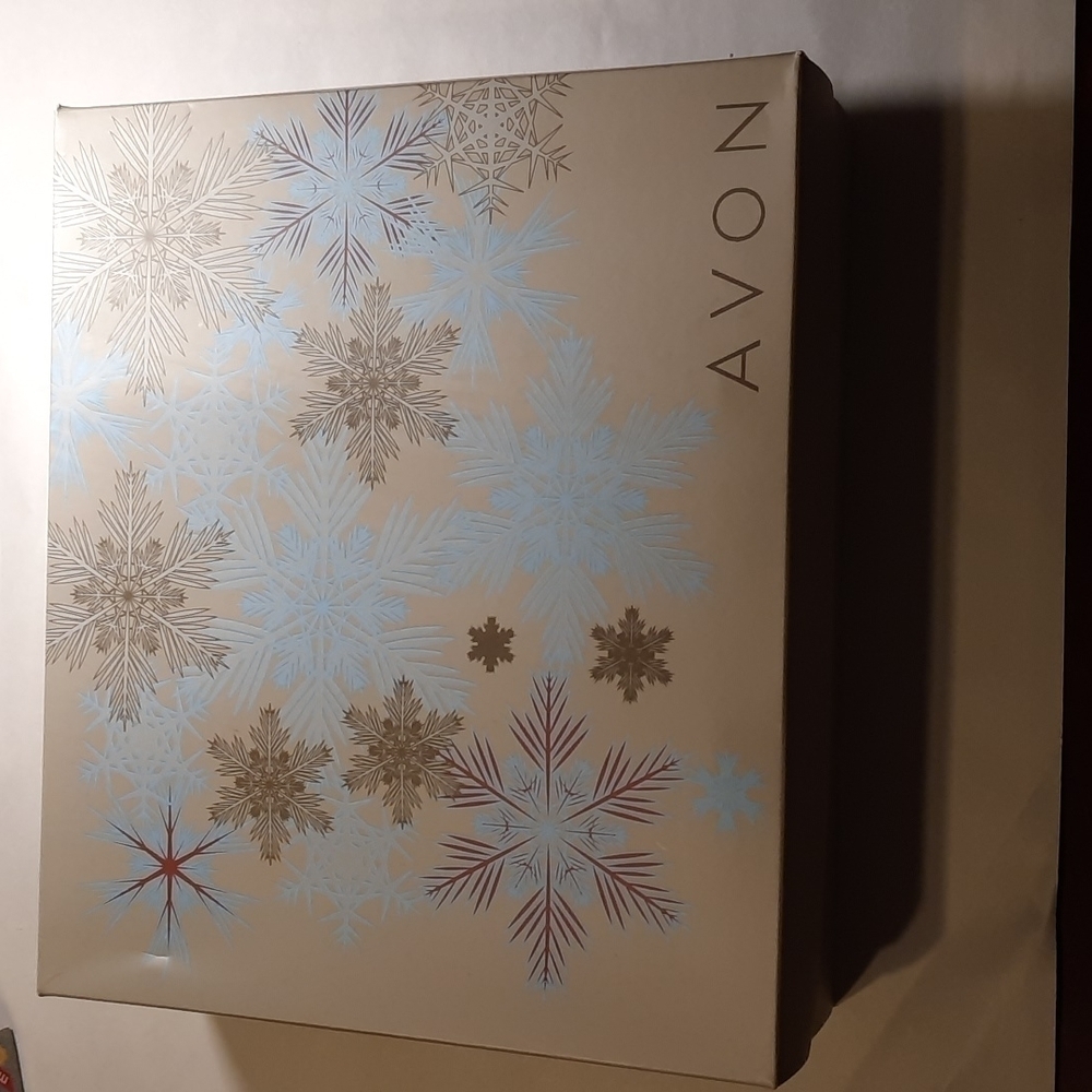 Avon Winter Mug Gift Set